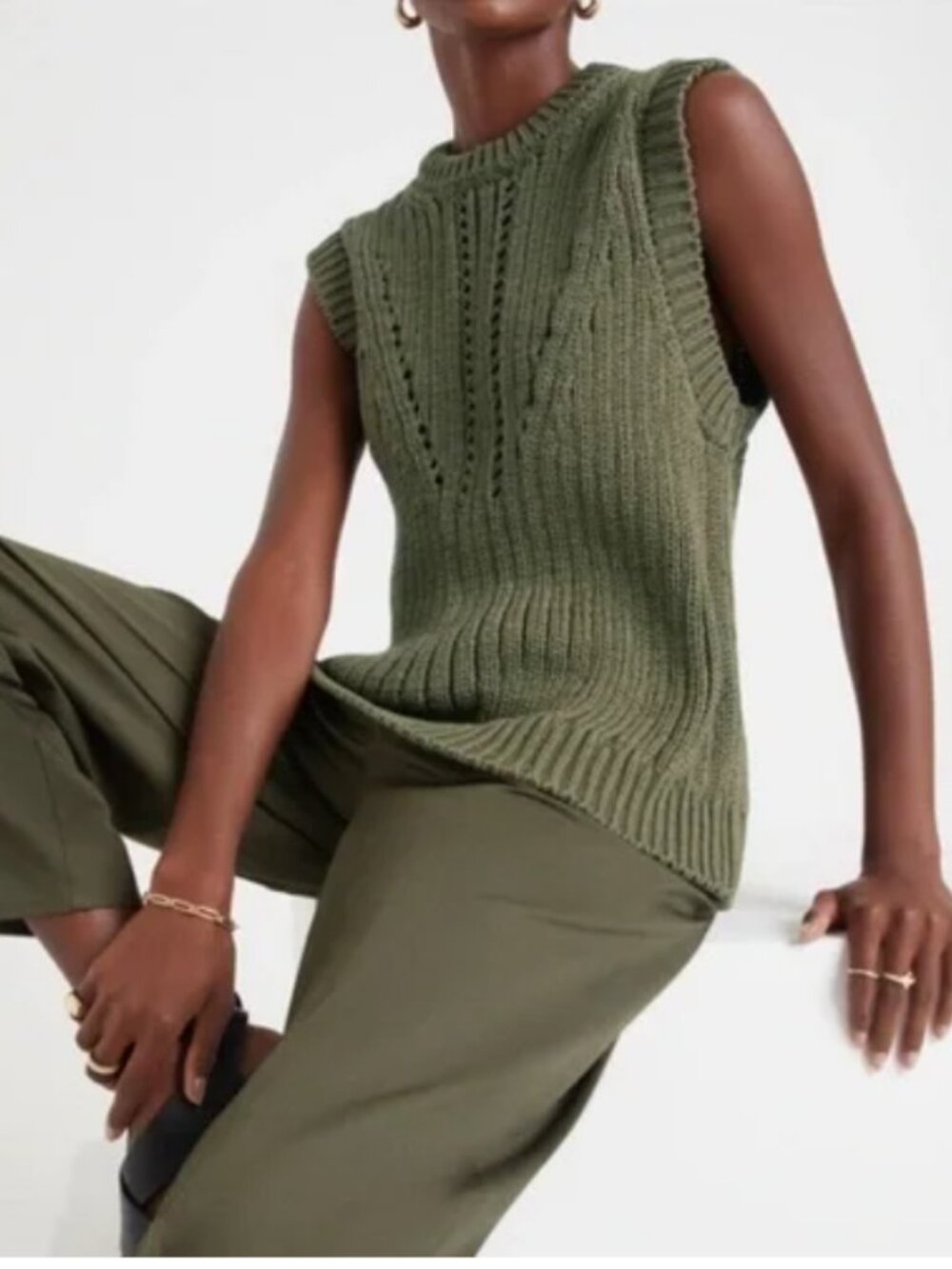 EUC Sleeveless Olive Green Knit Sweater Vest